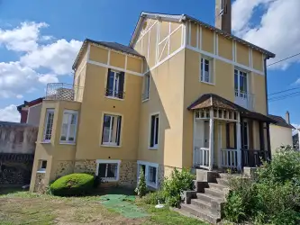 maison vendue à vendre  Maison bourgeoise  6 pièce(s)